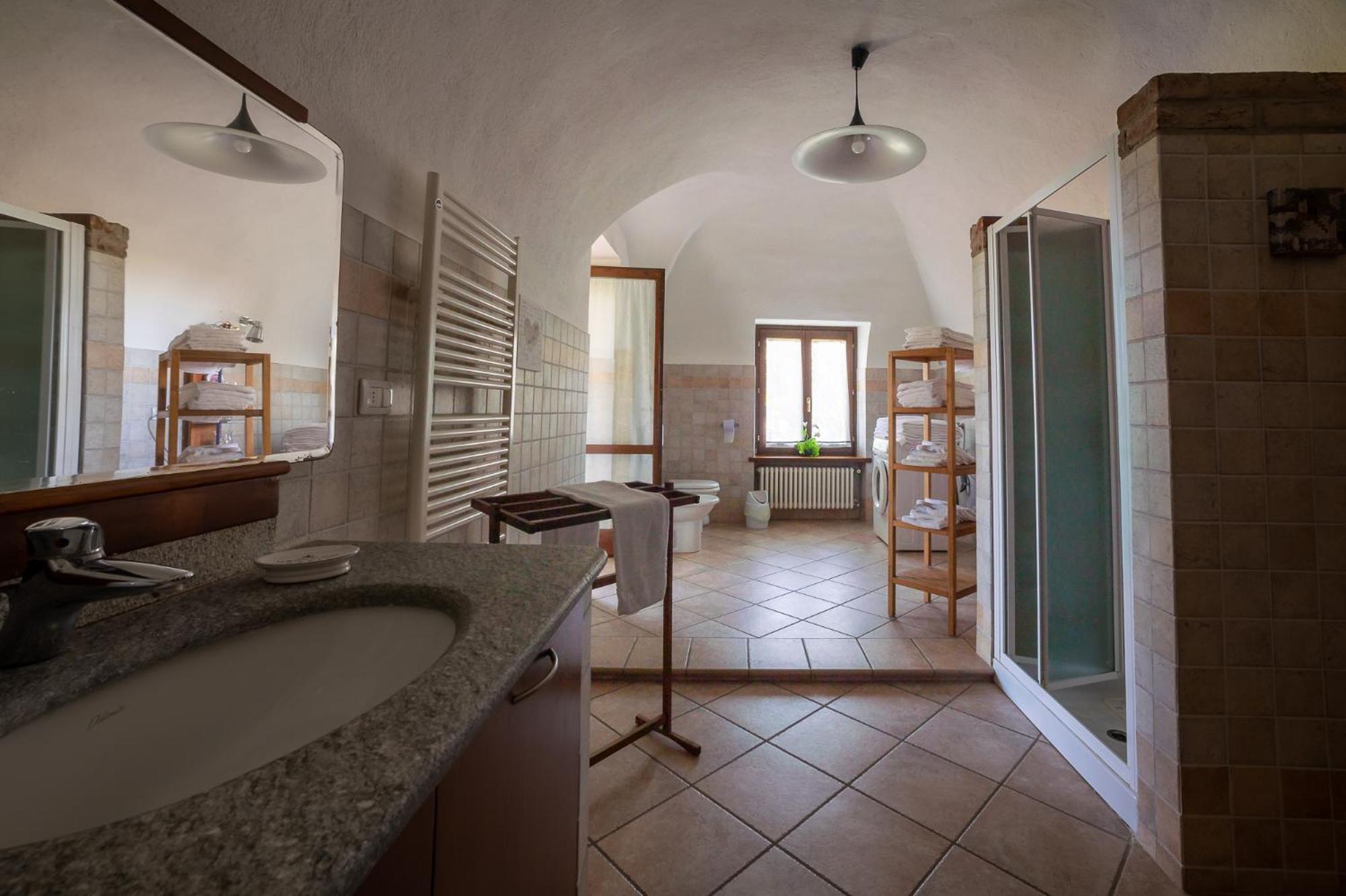 Holiday home Bottera With Jacuzzi In The Garden Cuneo Langhe Piemonte *